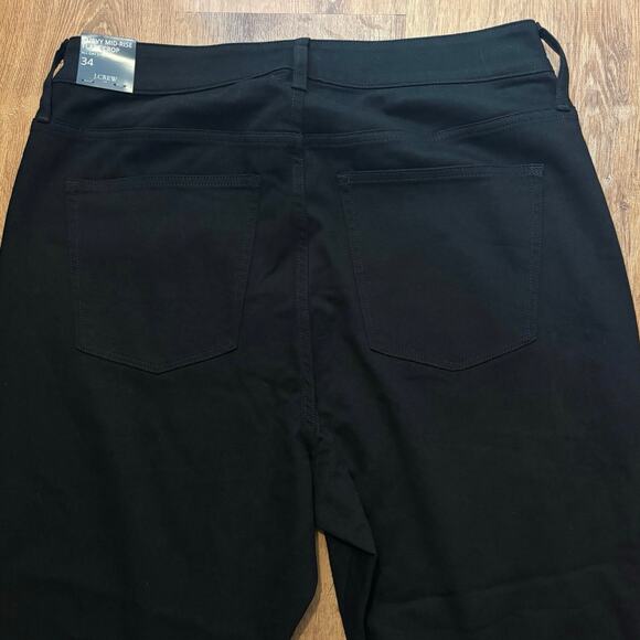 NWT J.Crew Curvy Mid Rise Flare Crop Jean In Signature Stretch Black Size 34 - Picture 8 of 8